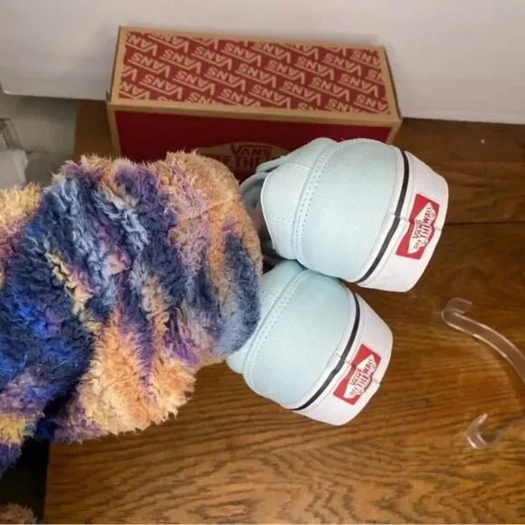 New Vans Ward Light Blue Shoes 9.5 New with box - Picture 4 of 7